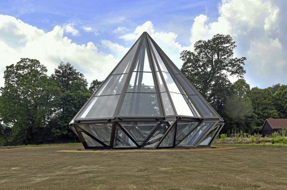 A new  ten-sided ‘kinetic’ glasshouse at Woolbeding Gardens photo by Paul V. A. Johnson