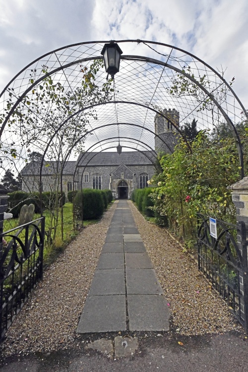 St. Remigius Church. Roydon