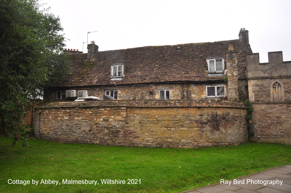 Cottage by Abbey, Malmesbury, Wiltshire 2021