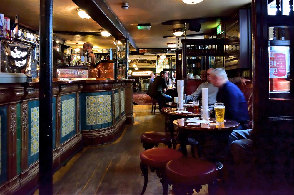 Whitelocks Bar in Turk's Head Yard, Off Briggate, Leeds