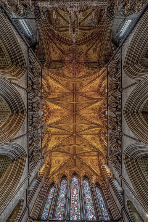 Worcester Cathedral: the choir ceiling