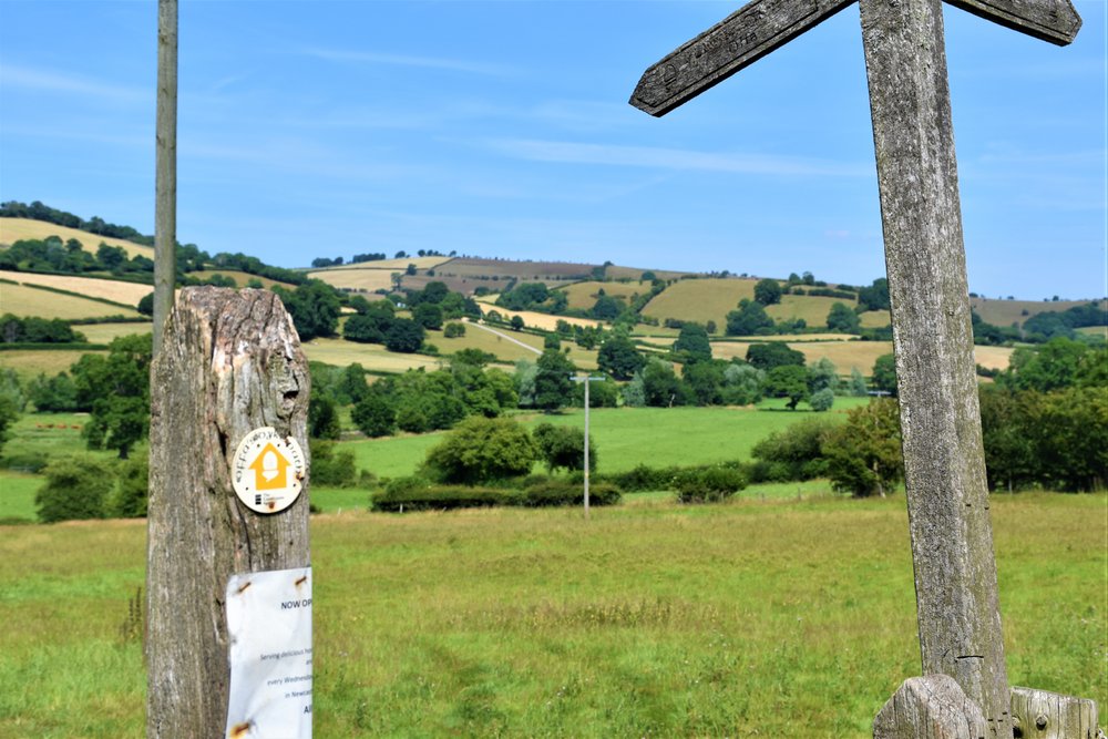 Photograph of Offa's Dyke footpath at Newcastle on Clun