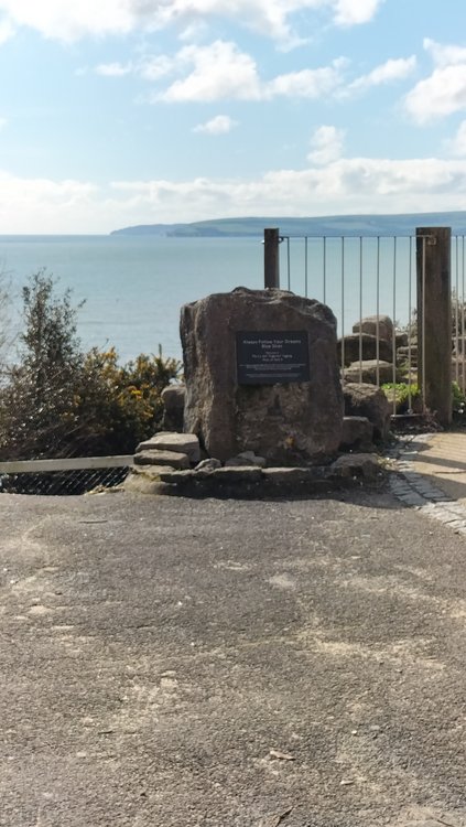 View towards Old Harry Rocks from the East Cliff in Bournemouth