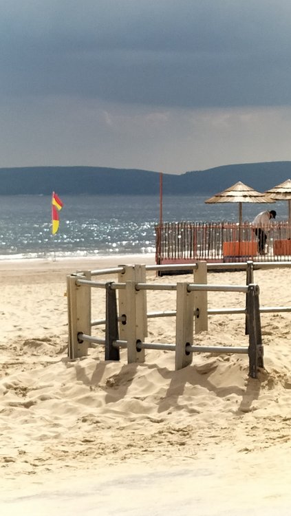 Sparkling sea from Bournemouth prom